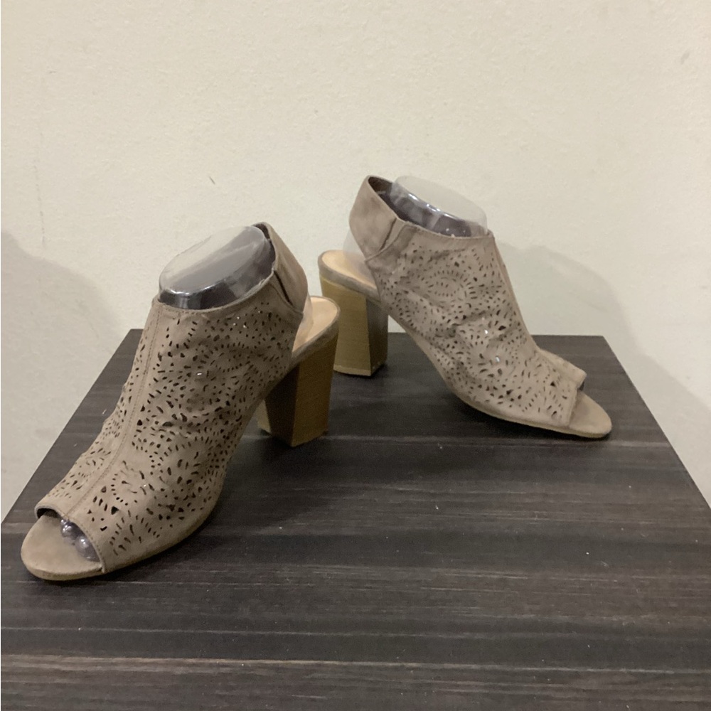 Big Buddha Tan Chunky Heel Peep-Toe Shoes